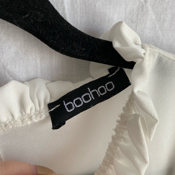 BooHoo Womens Sheer White Long Sleeve Ruffle Shirt - Picture 6 of 7